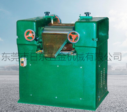 三輥研磨機(jī)5