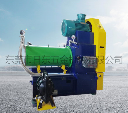 臥式砂磨機(jī)2